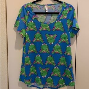 LuLaRoe Disney Kermit Muppet Classic T size M, EUC
